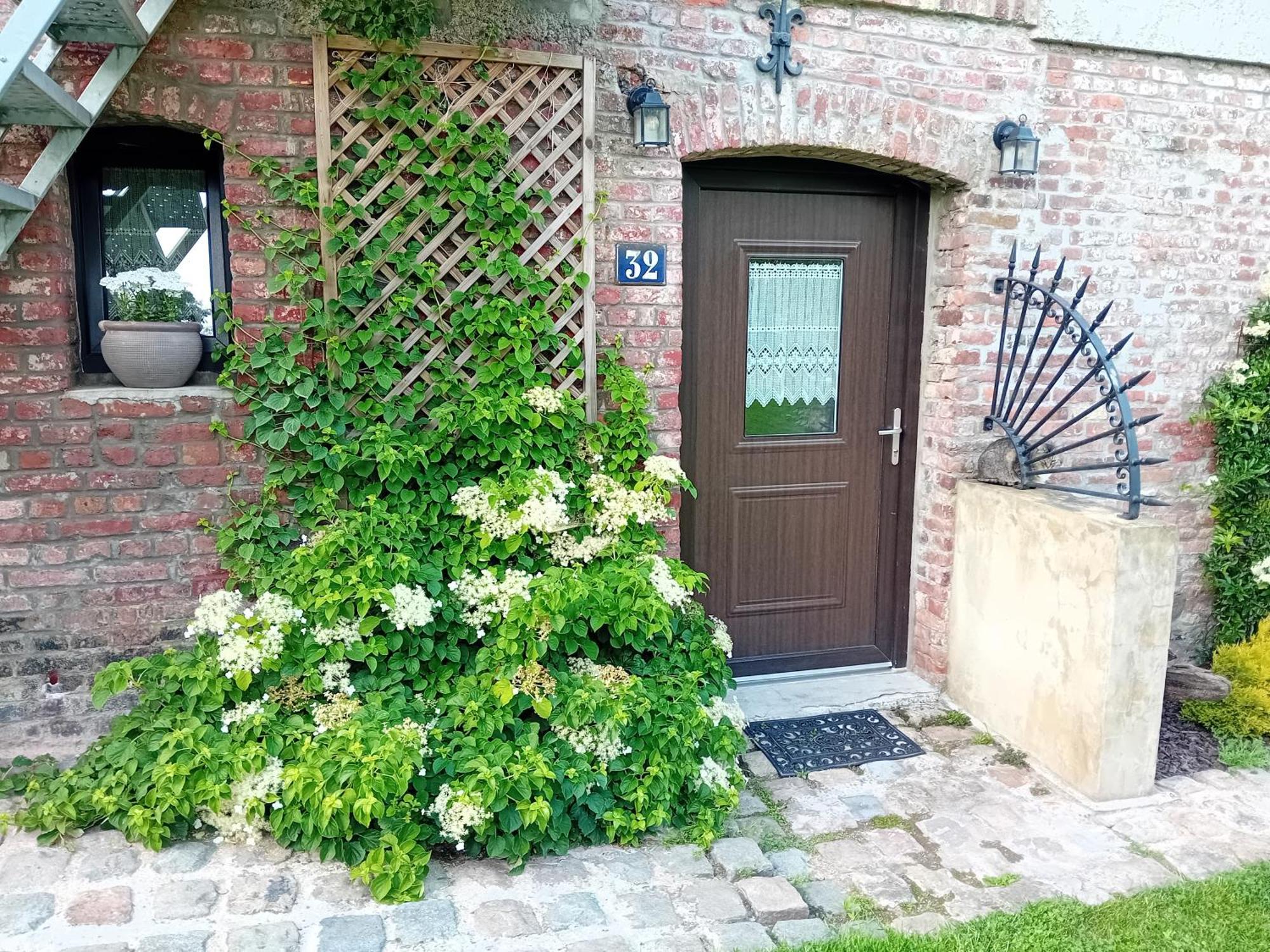 Au Champ Du Coq Bed and Breakfast Sepmeries Eksteriør billede